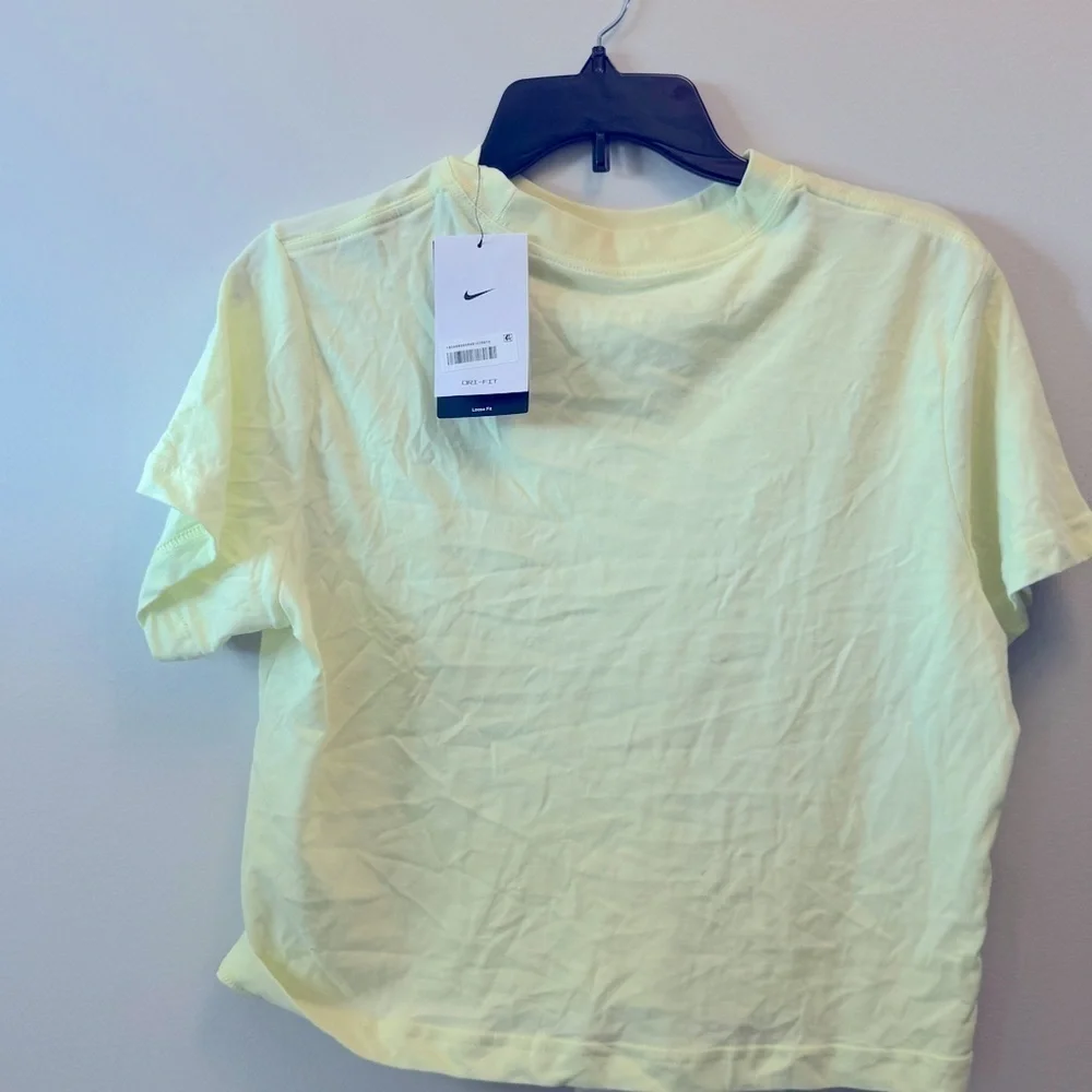 NIKE GIRLS DRI-FIT CHECK LOGO TRAINING T-SHIRT L (14/16)US